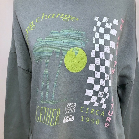 Grayson Threads NWT Cropped Pullover Sweatshirt for Women Various Sizes - Picture 3 of 16